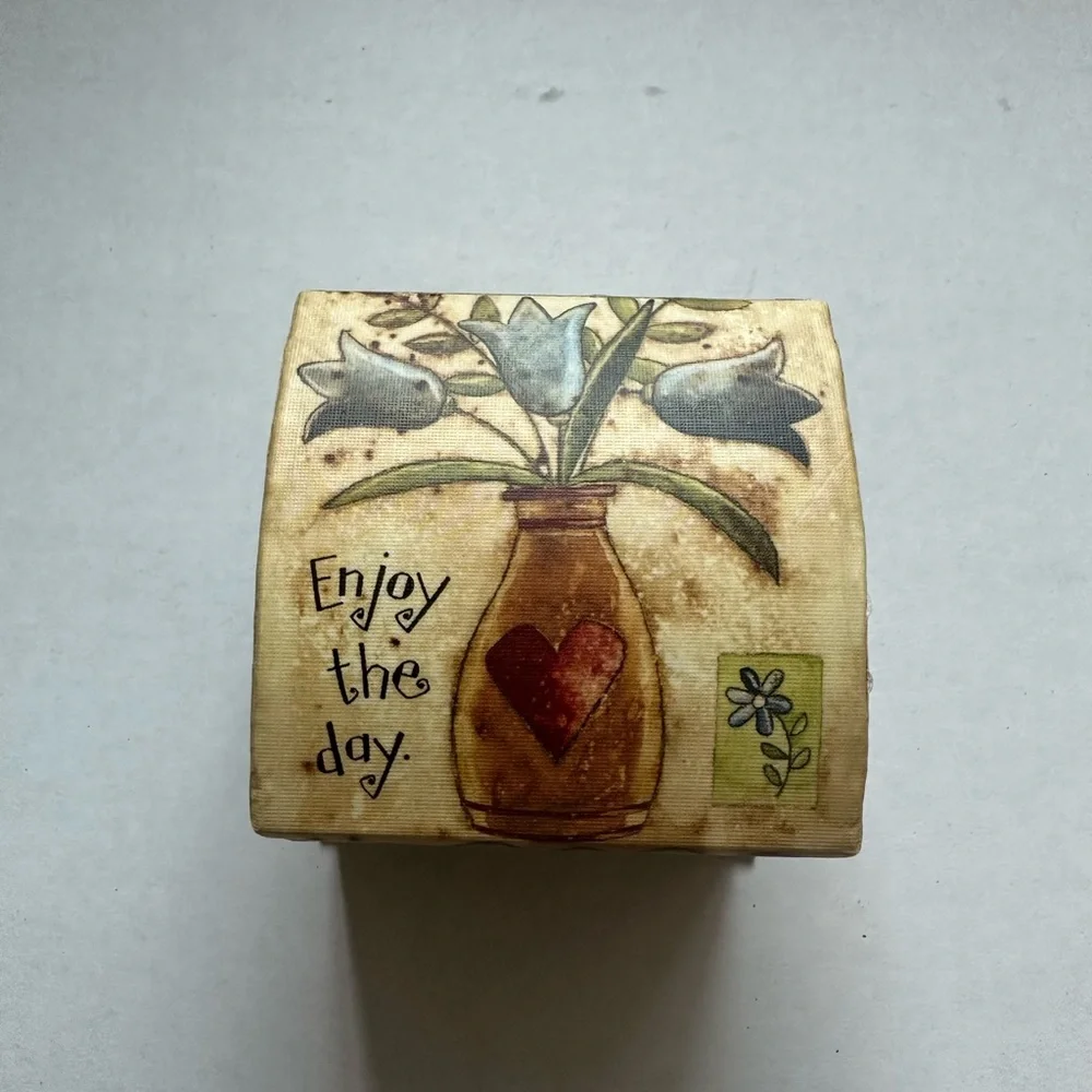 Vintage Bob’s Boxes - Ring Box - Picture 2 of 5